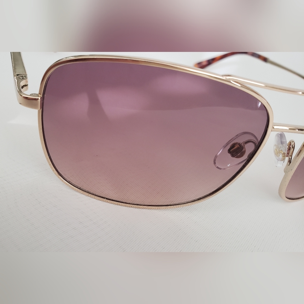 Fashionable Sunglasses - Picture 7 of 13